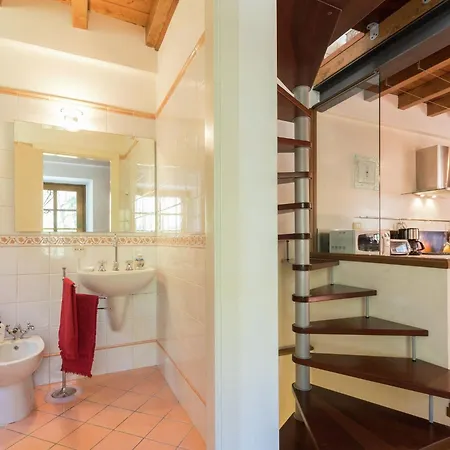 Mansion In Near Tuscan Coast Pescaglia